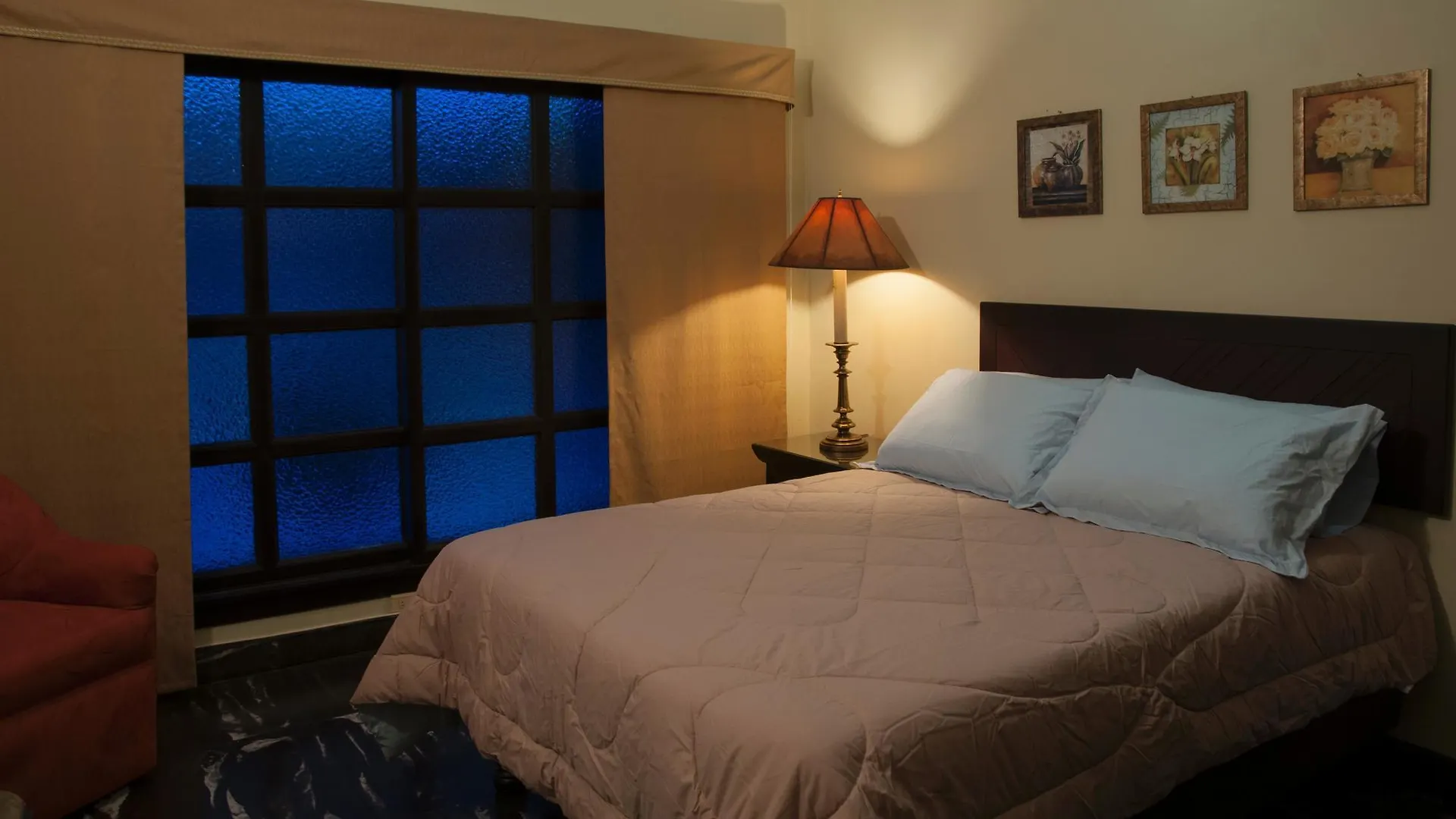 Casa Faroles Hotel Cali