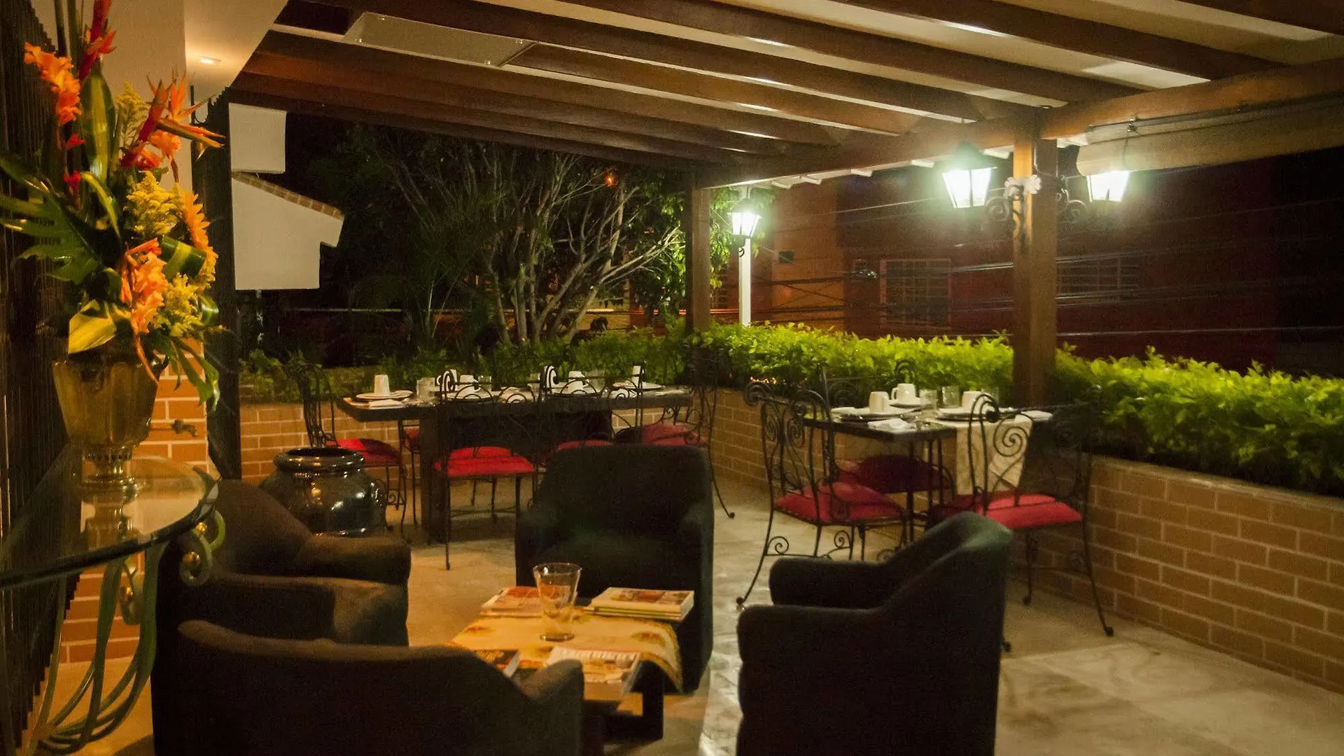 Casa Faroles Hotel Cali